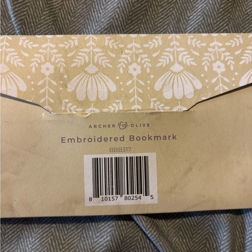 Floral Patterned Beige & White Women's Accessory - Picture 2 of 4